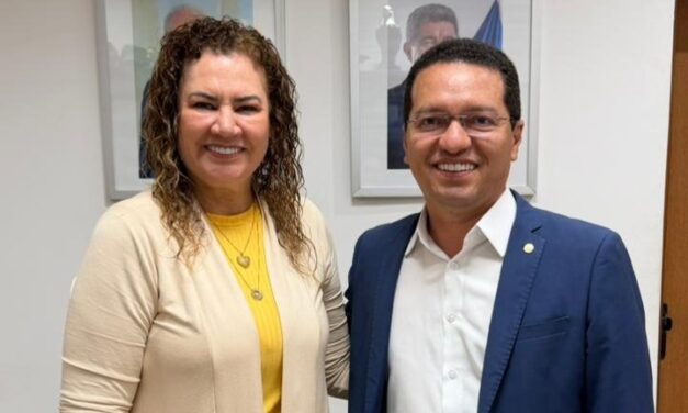 TITO SE REÚNE COM A SECRETÁRIA BETE COSTA EM SALVADOR E LEVA DEMANDAS ESTRATÉGICAS DO OESTE BAIANO